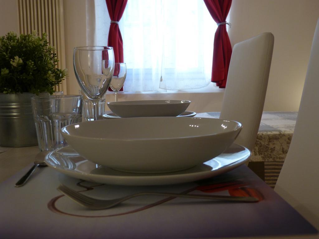 Residenza Piazza Santo Stefano Lejlighed Bologna Eksteriør billede